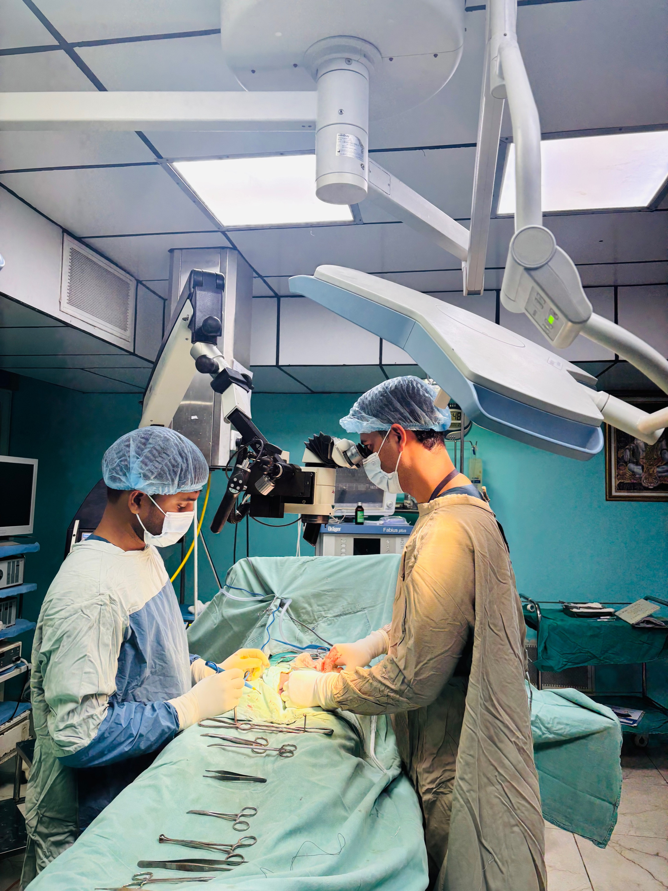 doctor surgeon urology clinic hospital